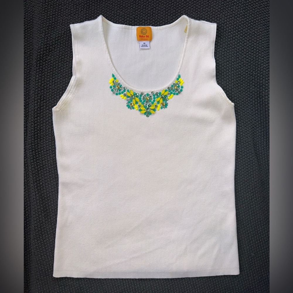 Ruby rd ribbed stretch tank with beaded neck.